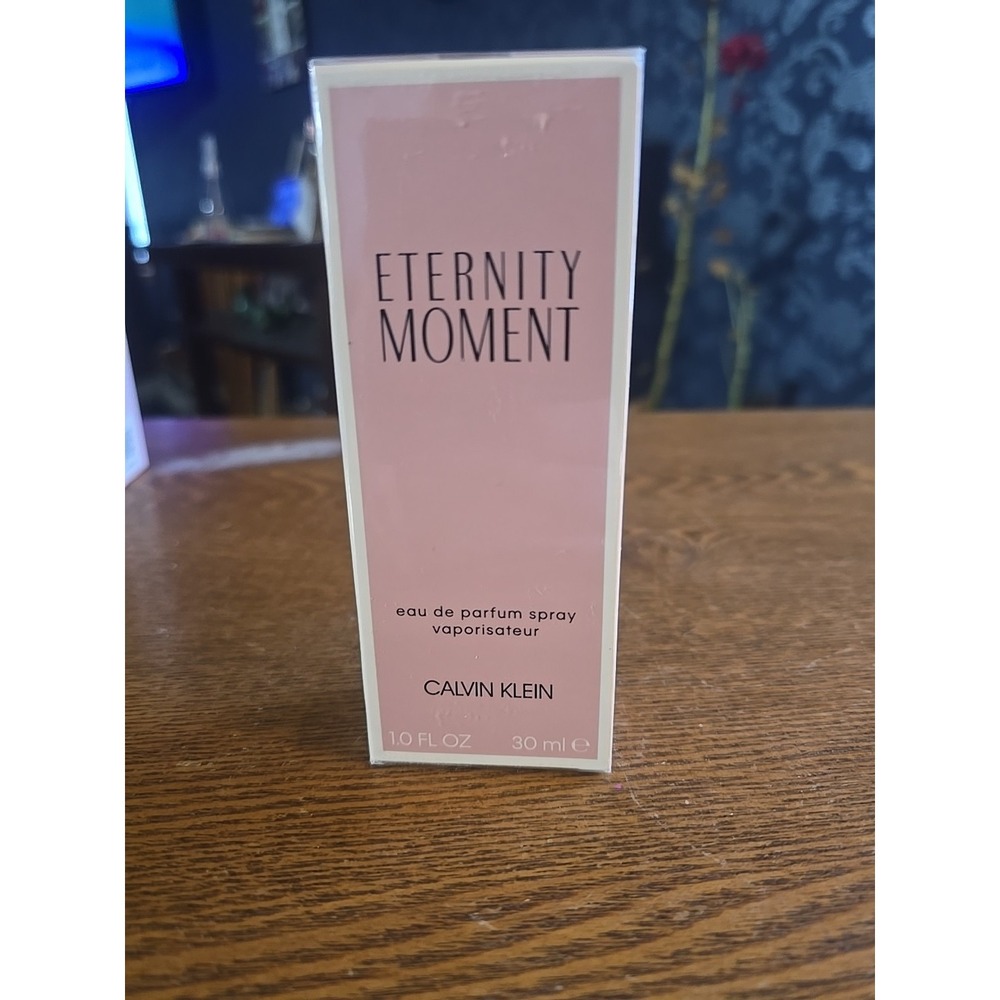 Calvin Klein Eternity Moment Eau de Parfum Spray Women 1.0oz 30ml New Sealed Box